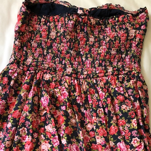 floral Abercrombie & Fitch strapless dress - Picture 4 of 8